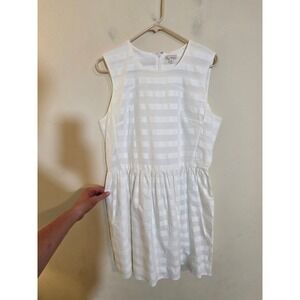 Gap White Cotton Shadow Stripe Fit and Flare Sleeveless Dress 941986-00 Size 10